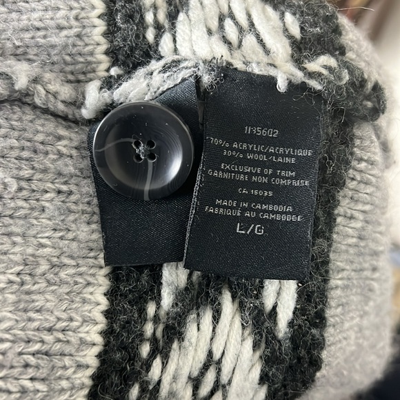 Sansara Wool Blend Aztec Pattern Button Closure Cardigan with Pockets Size L - Picture 8 of 10